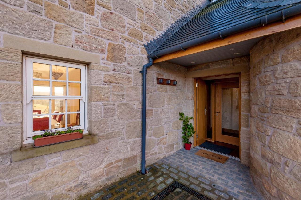 The Queens View Luxury B&B Linlithgow Exterior photo