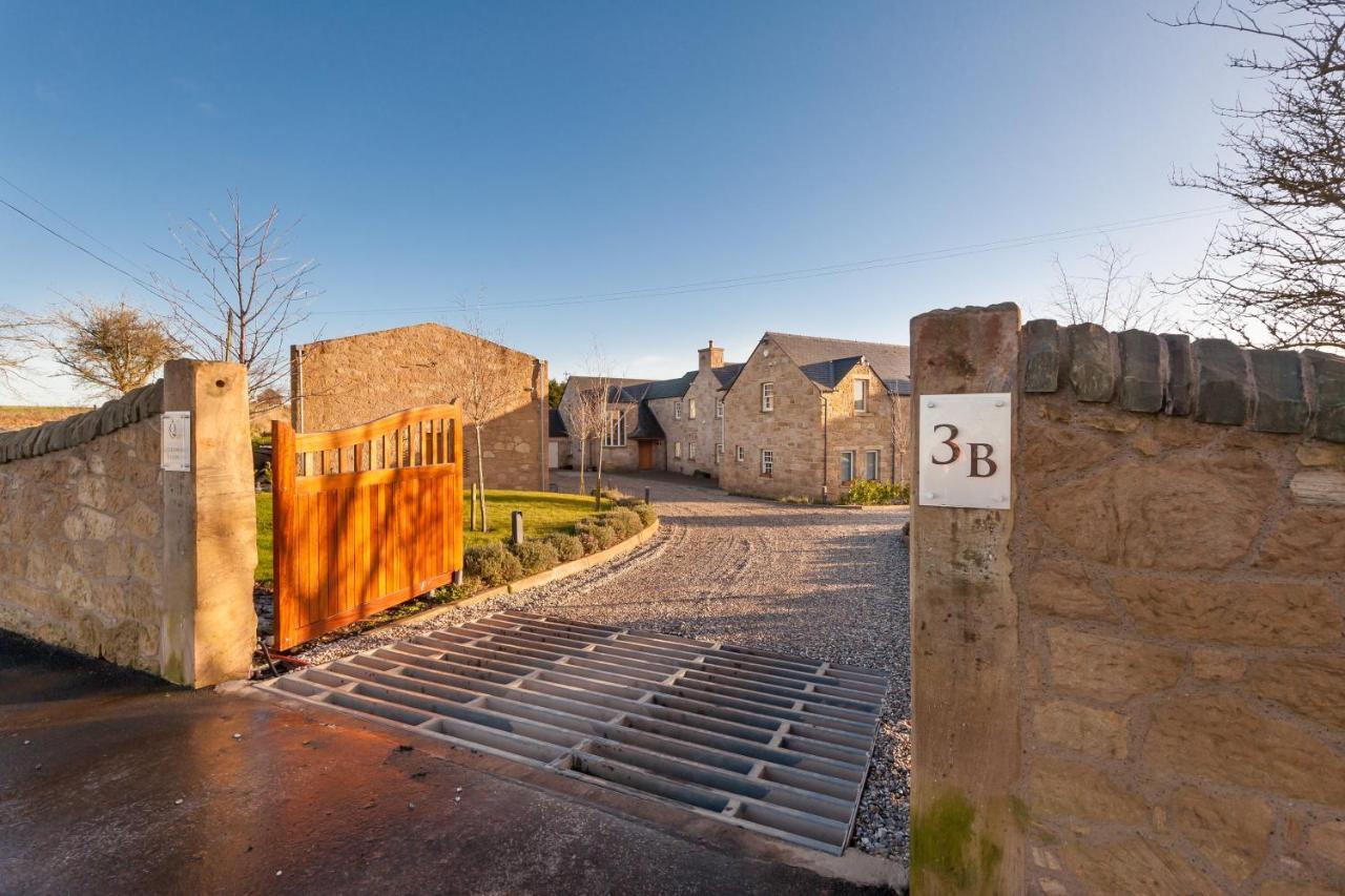 The Queens View Luxury B&B Linlithgow Exterior photo