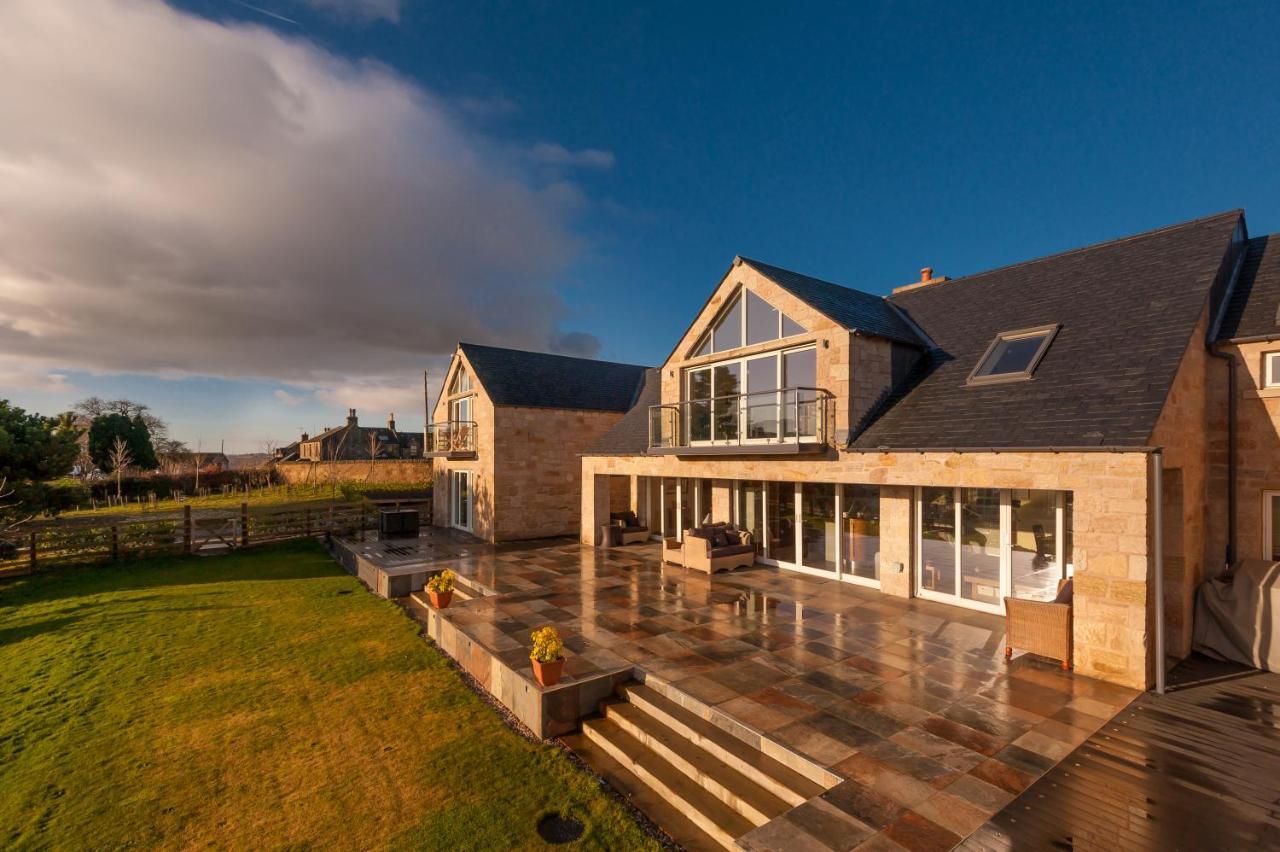 The Queens View Luxury B&B Linlithgow Exterior photo