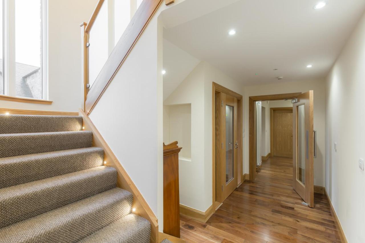 The Queens View Luxury B&B Linlithgow Exterior photo